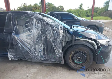 2018 Honda Civic Lx z USA, uszkodzony, nr VIN 19XFC2F53JE005783